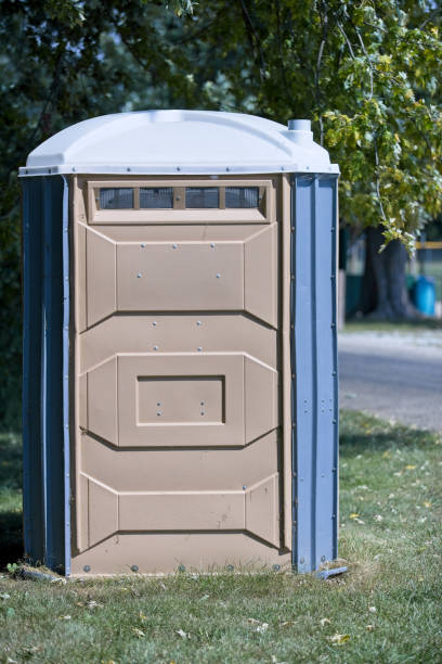 Best Construction site porta potty rental  in Viola, NY